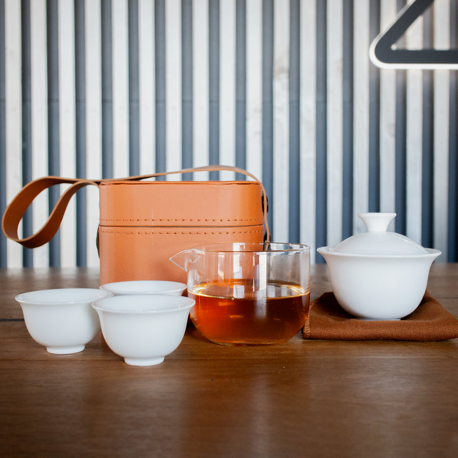 Gaiwan Travel Set with leather case (Glass)